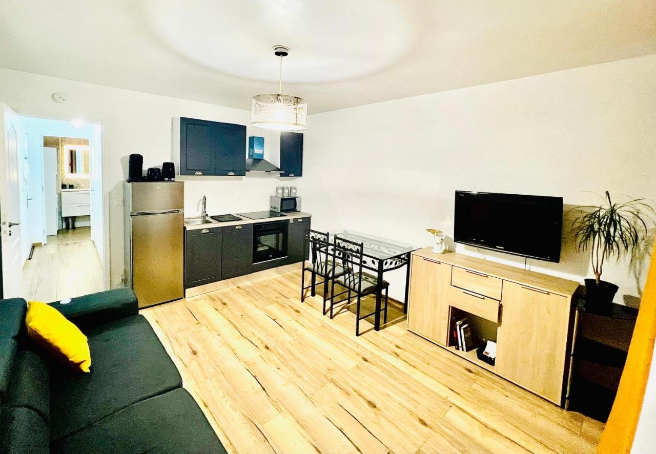 Appartement à 2 minutes de Genève - Annemasse Ambilly Esterno foto